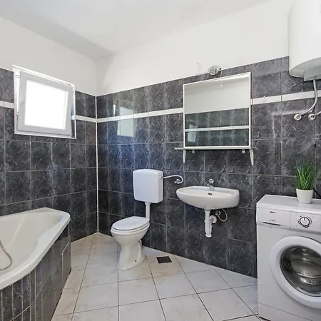 Apartments Solis Makarska Exterior photo